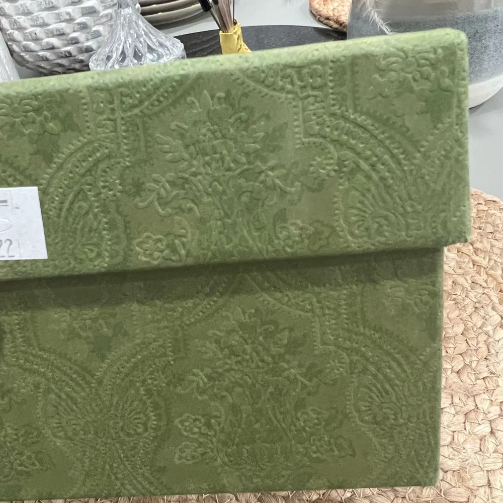 Gucci Authentic Shoe Box - Picture 2 of 3